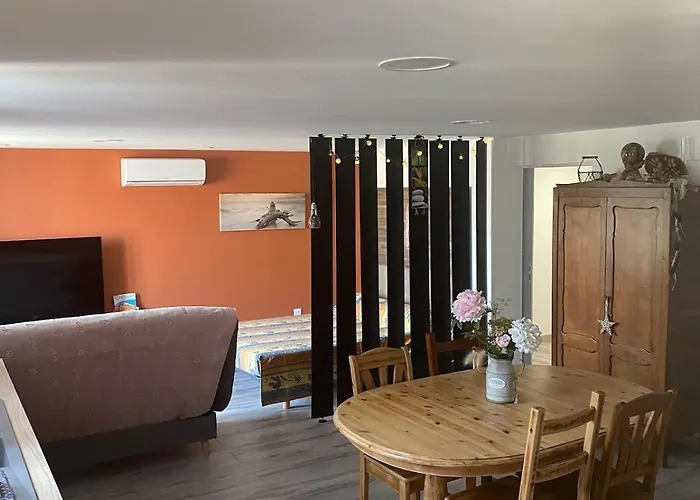 Bellevue 아파트 Montpezat-de-Quercy